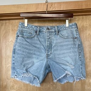 Old Navy Size 8 High-Waisted Button-Fly OG Straight Ripped Shorts